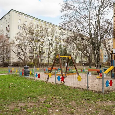 Metro Mlynow Comfort By Bookinghost Apartment