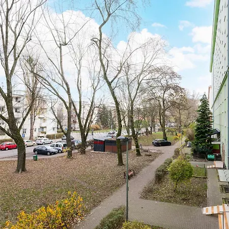 Metro Mlynow Comfort By Bookinghost Apartman Varsó