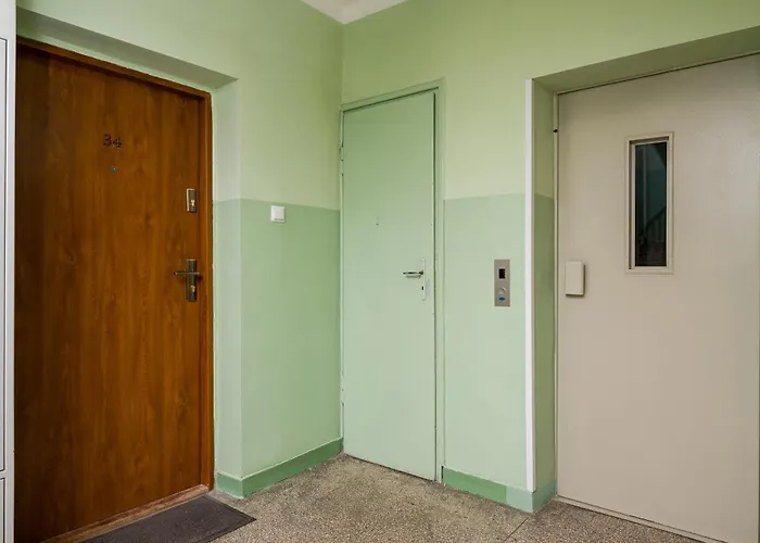 Metro Mlynow Comfort By Bookinghost Apartman Varsó