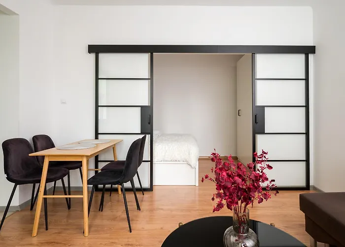 Metro Mlynow Comfort By Bookinghost Apartman *