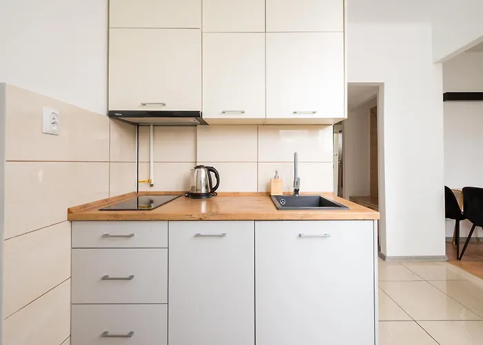 Metro Mlynow Comfort By Bookinghost Apartment Warsaw